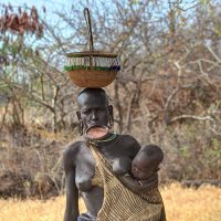 poceni potovanje - pleme mursi etiopija